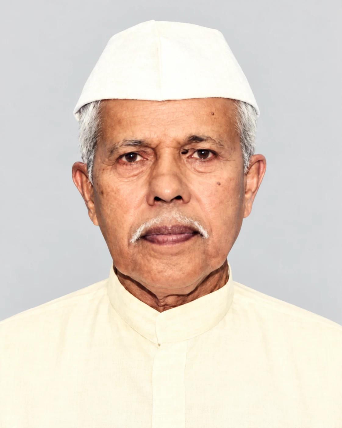 Shri Nagesh S. Naik